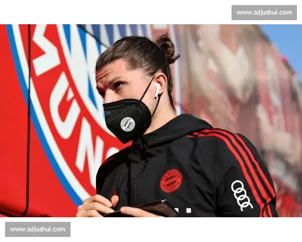 斯基拉：那不勒斯与都灵就恩贡戈租借谈判，含选择性买断条款