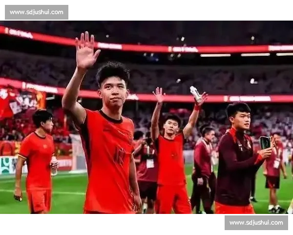 王钰栋独造 7 球破澳阵 自信诠释青春锋芒